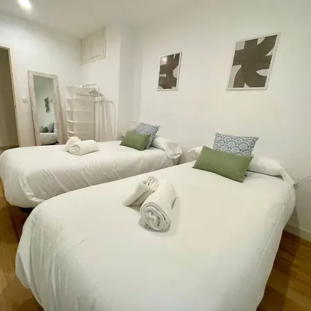 Geysotur Capuchinas Parking Gratis Apartman *