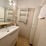 Geysotur Capuchinas Parking Gratis *