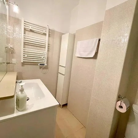 Capuchinas Parking Gratis *