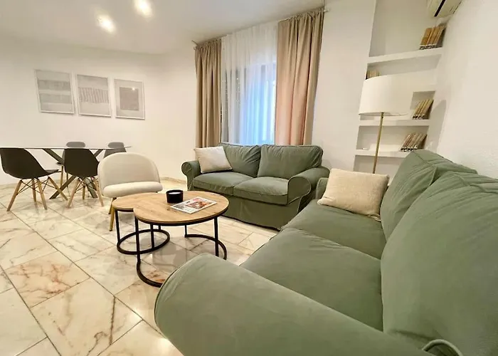 Geysotur Capuchinas Parking Gratis